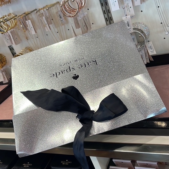 Kate Spade Gift Bag 
Glitter - Picture 9 of 16